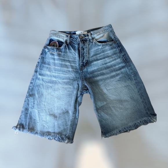 Kancan Spread Love Distressed Shorts - Picture 1 of 3